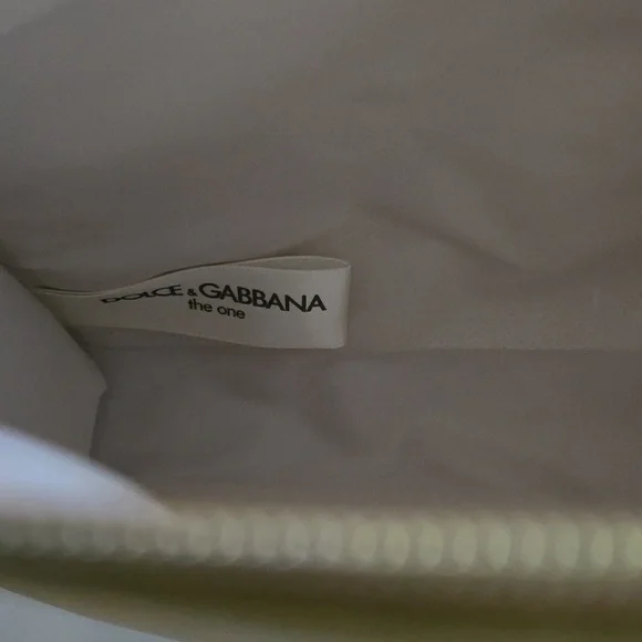 New never used Dolce and Gabbana gold clutch Purse D&G Beauty Vip Clutch Bag - Picture 6 of 12